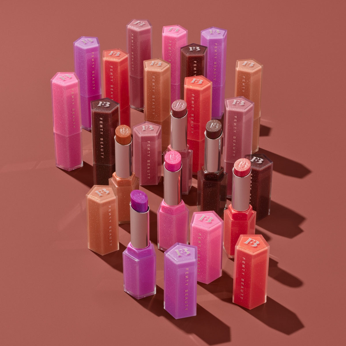 GLOSS BOMB STIX SHIMMER (LABIAL CON ACABADO BRILLOSO)